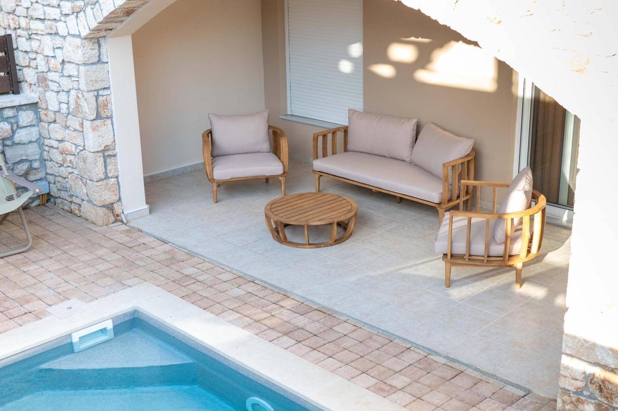 Melíssion Lydia'S Inn 2 With Private Pool מראה חיצוני תמונה
