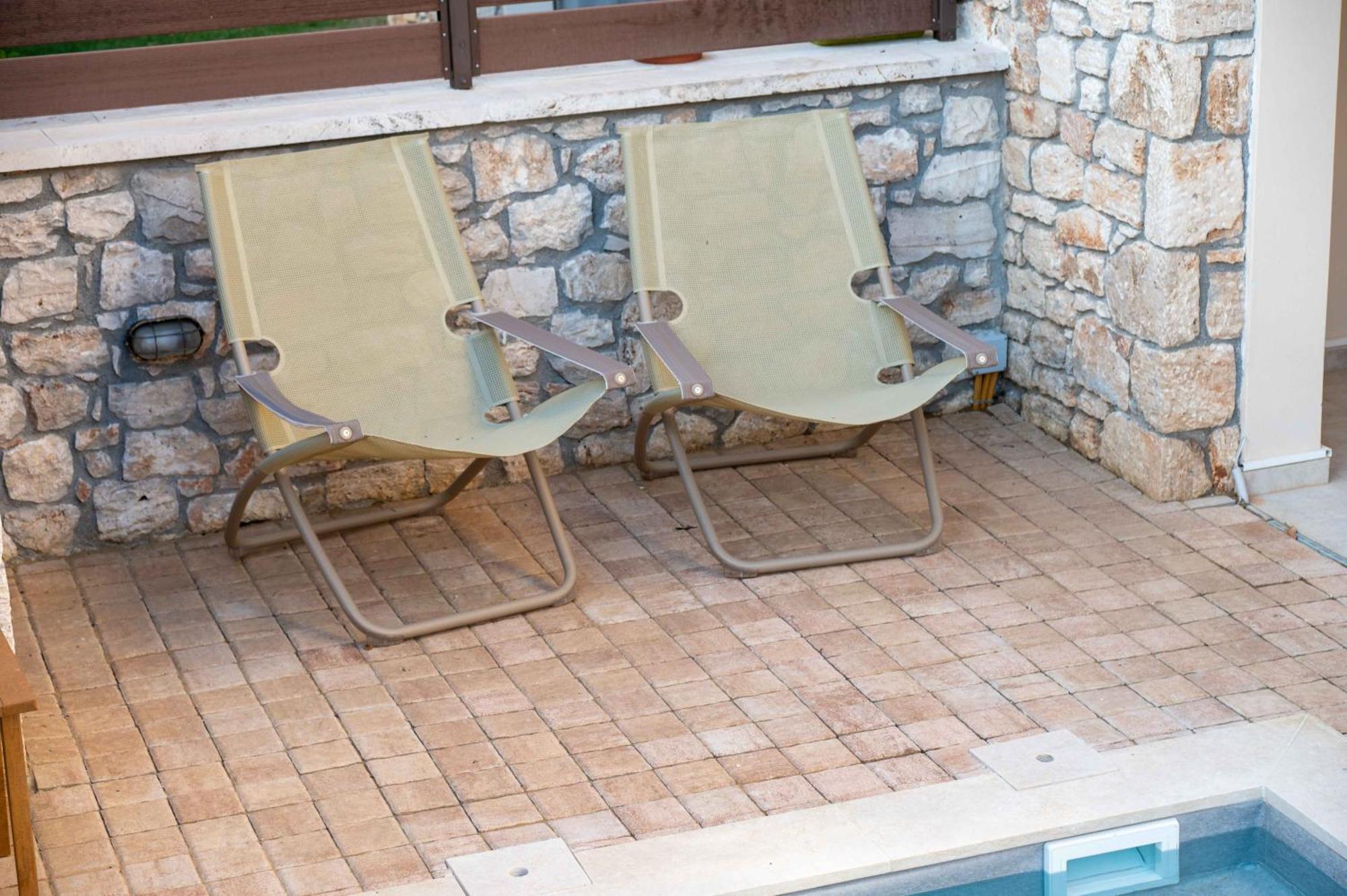 Melíssion Lydia'S Inn 2 With Private Pool מראה חיצוני תמונה